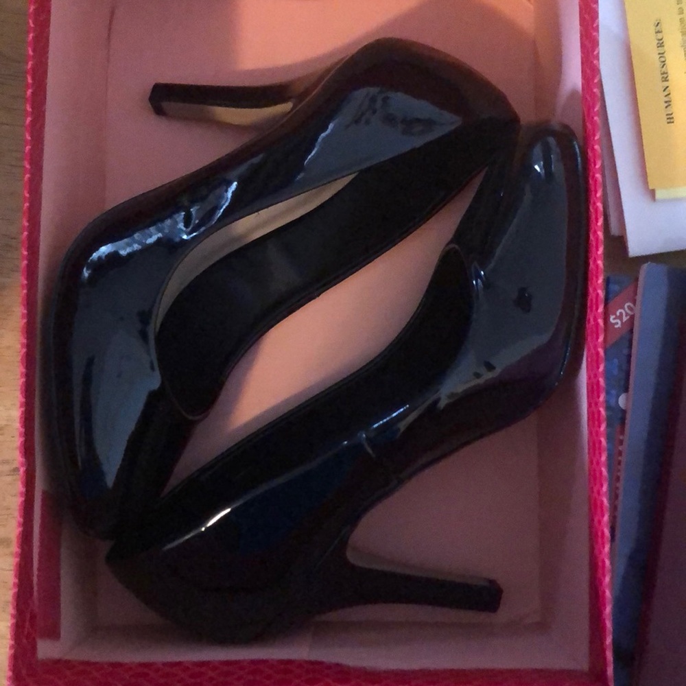 Kelly & Katie Coderno heels, black, 7